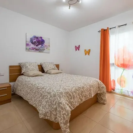 Apartment Vicino Al Porto Confortevole Wi-fi Aria Condizionata