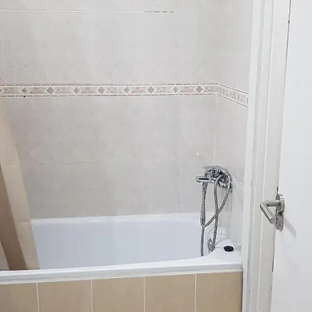 Arisa Apartment *
