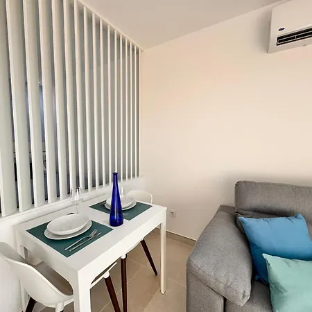 Sea&sun Apartment *