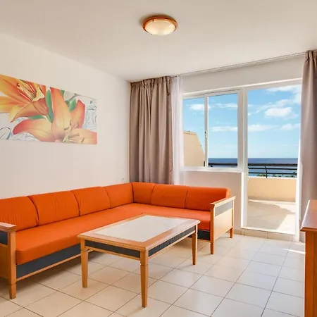 Palm Garden With Sea Views To The Pools And Apartment *