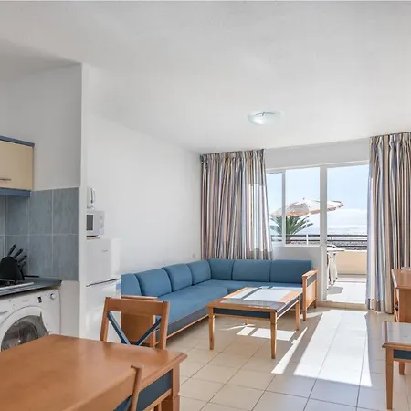 Ocean View, Beach At 250 M, 1 Bedroom, Wi-fi, Swimming Pool On The Same Floor, 3rd Floor *