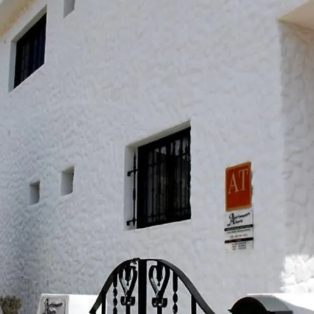 Alberto Hotel