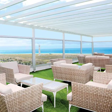 Fergus Cactus Garden Hotel 4*