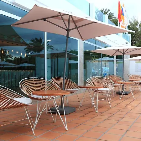 Fergus Cactus Garden Hotel 4*