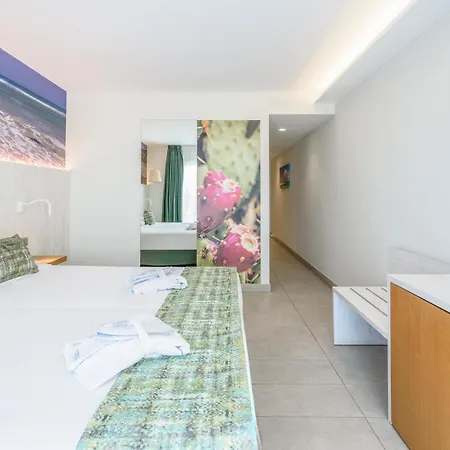 Lemon&soul Cactus Garden Hotel 4*