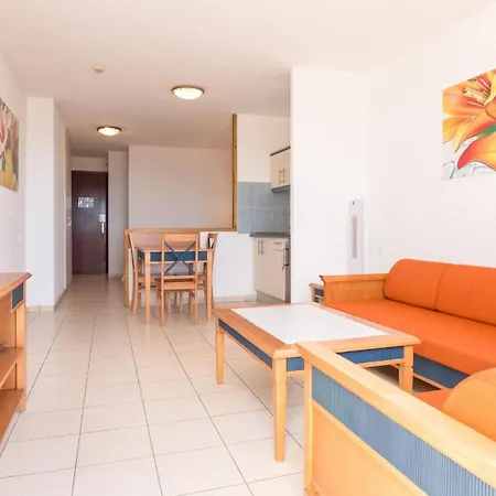 Apartment Mit Gemeinschaftlichem Pool