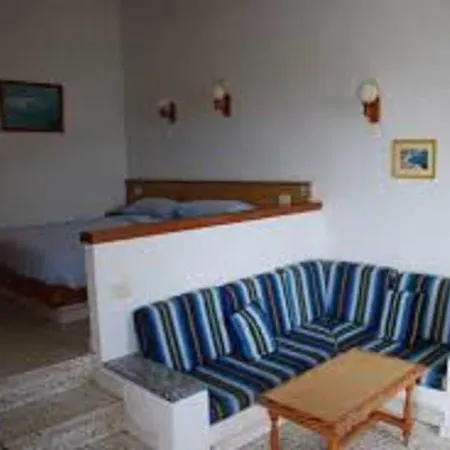 Alberto Hotel