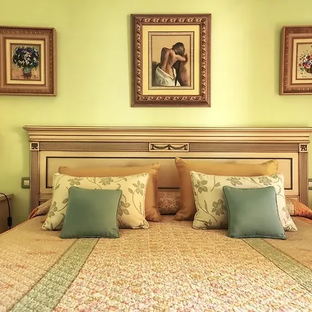 La Colina Hotel 4*