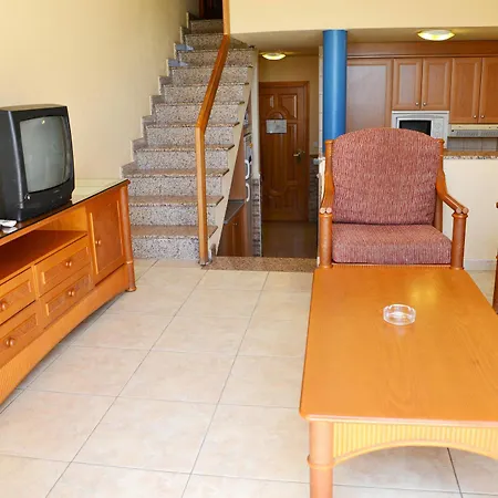 Apartment Punta Marina By Livvo