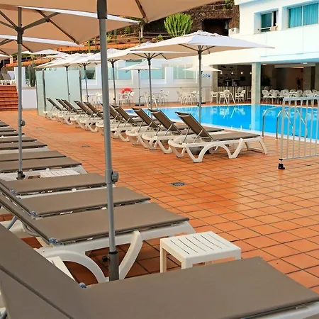 Fergus Cactus Garden Hotel 4*