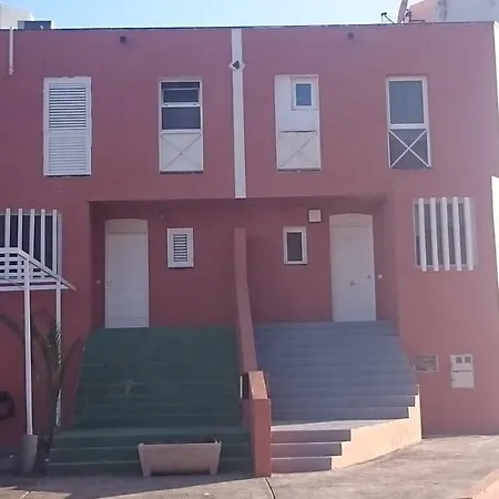 Casa Morisca Lapiada Ferienhaus *
