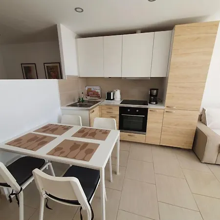 Playa Mirar In Palm Garden Apartamento