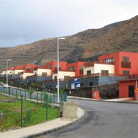 Belvilla By Oyo In Jand A Holiday home